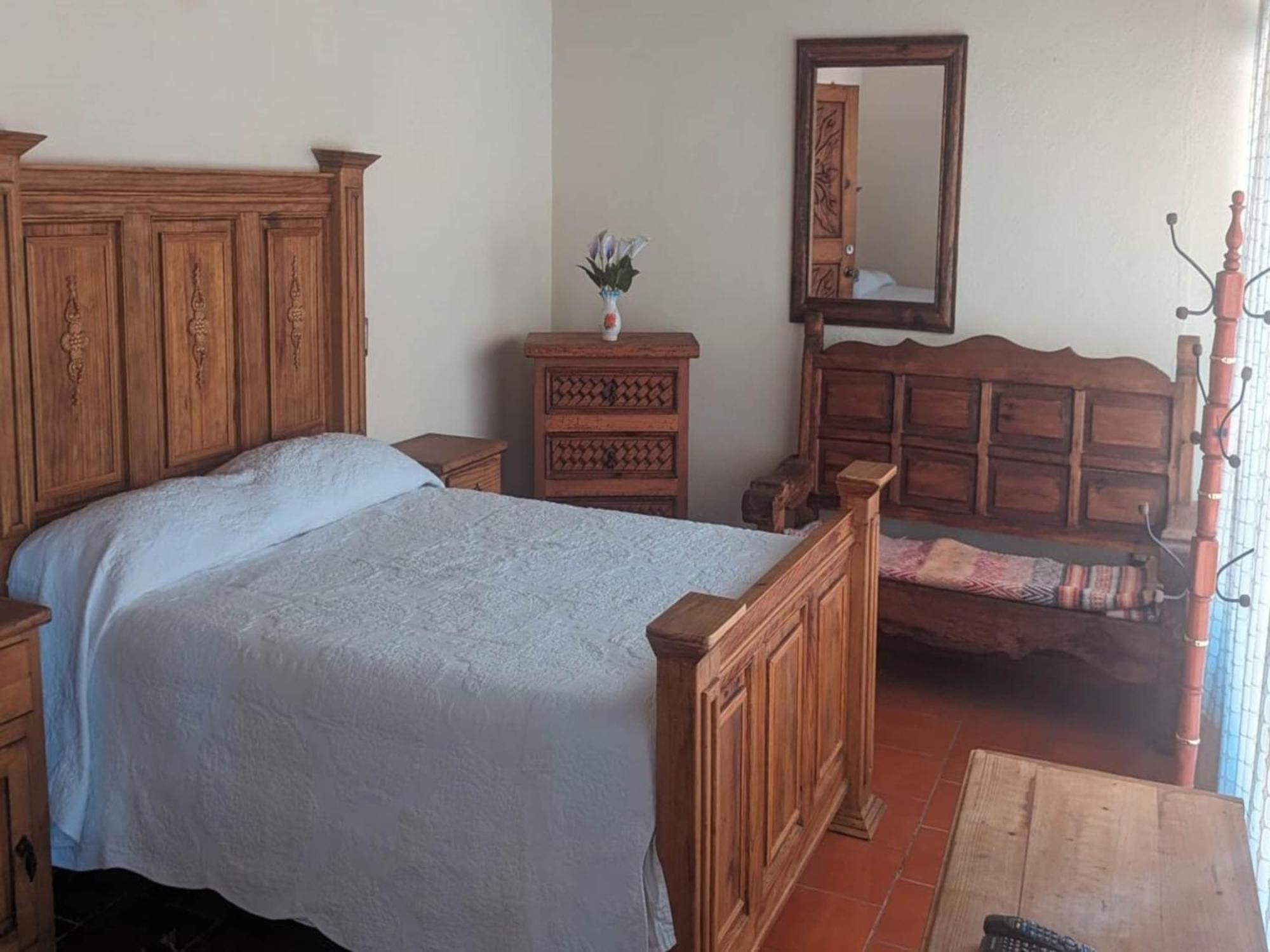 Oyo Los Alcatraces Tzintzuntzan Luaran gambar