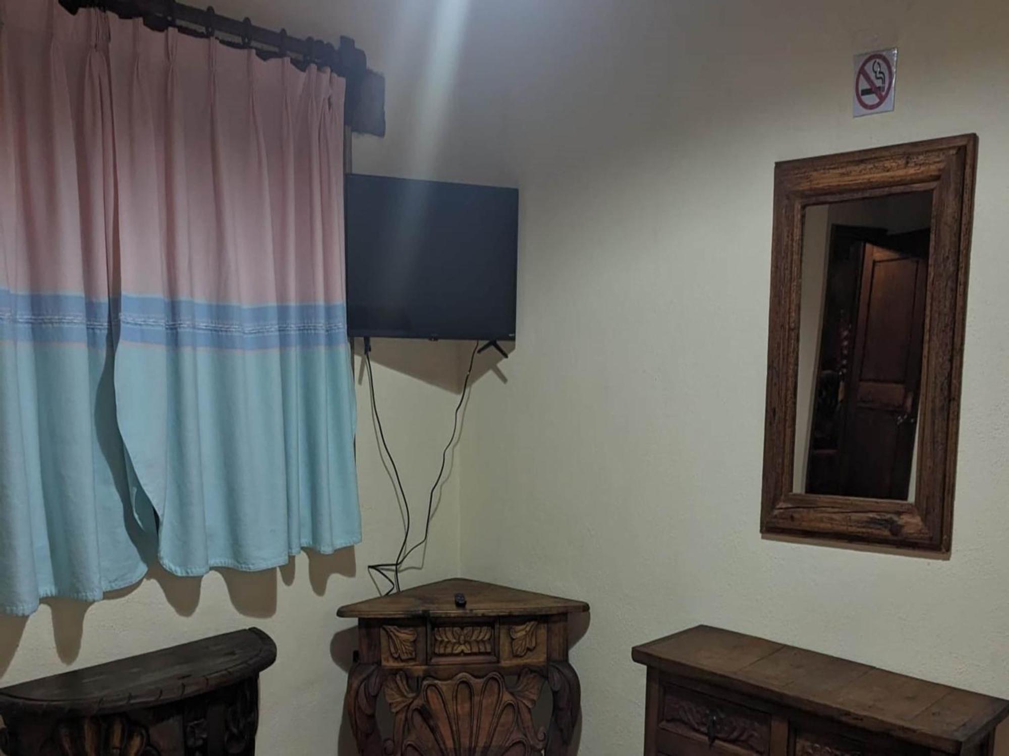 Oyo Los Alcatraces Tzintzuntzan Luaran gambar